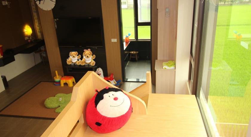 宜人生活溜滑梯親子民宿 Easylife B&B Dongshan  Rum bild